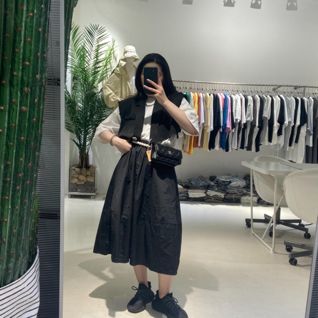 休闲时尚款式，女装，凡木