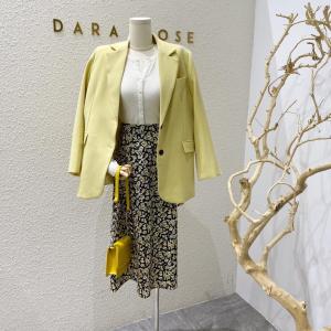 DR春装新款黄色两粒扣西装外套！均码！版型很正,女装西装,DARA ROSE