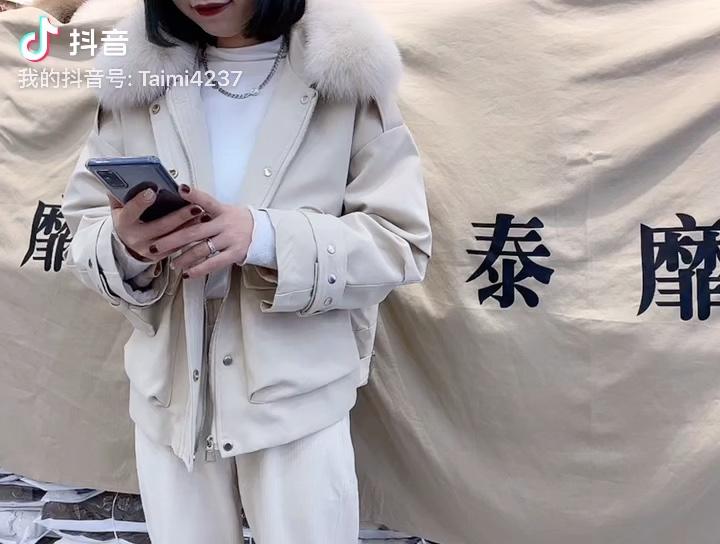 现货冬装派克服，女装，泰靡