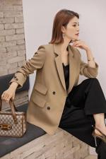 【现货】春款上新。新款春装西装小外套，女装西装，依歌贝诺