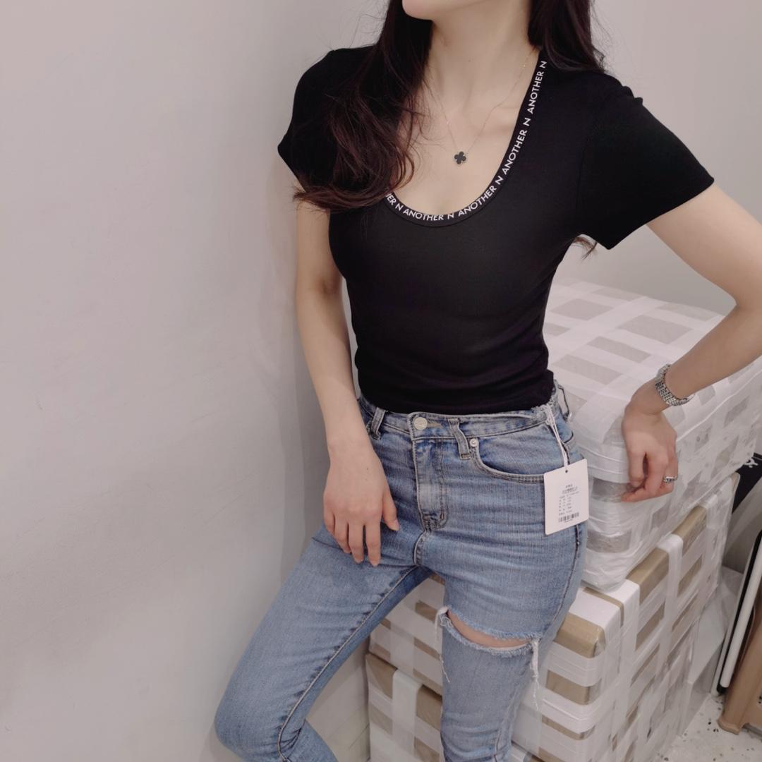 夏季新款打底衫，圆领字母款，女装，四季布衣