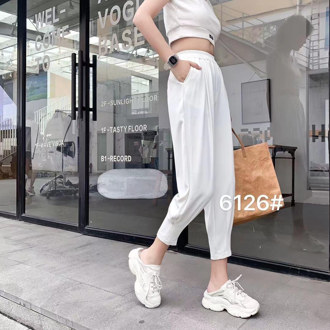 流行时尚抖抖裤黑白2色，女装，卡地莲