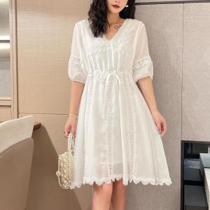 【现货】夏季新款 重工钉珠v领收腰连衣裙,女装连衣裙,裴兔子