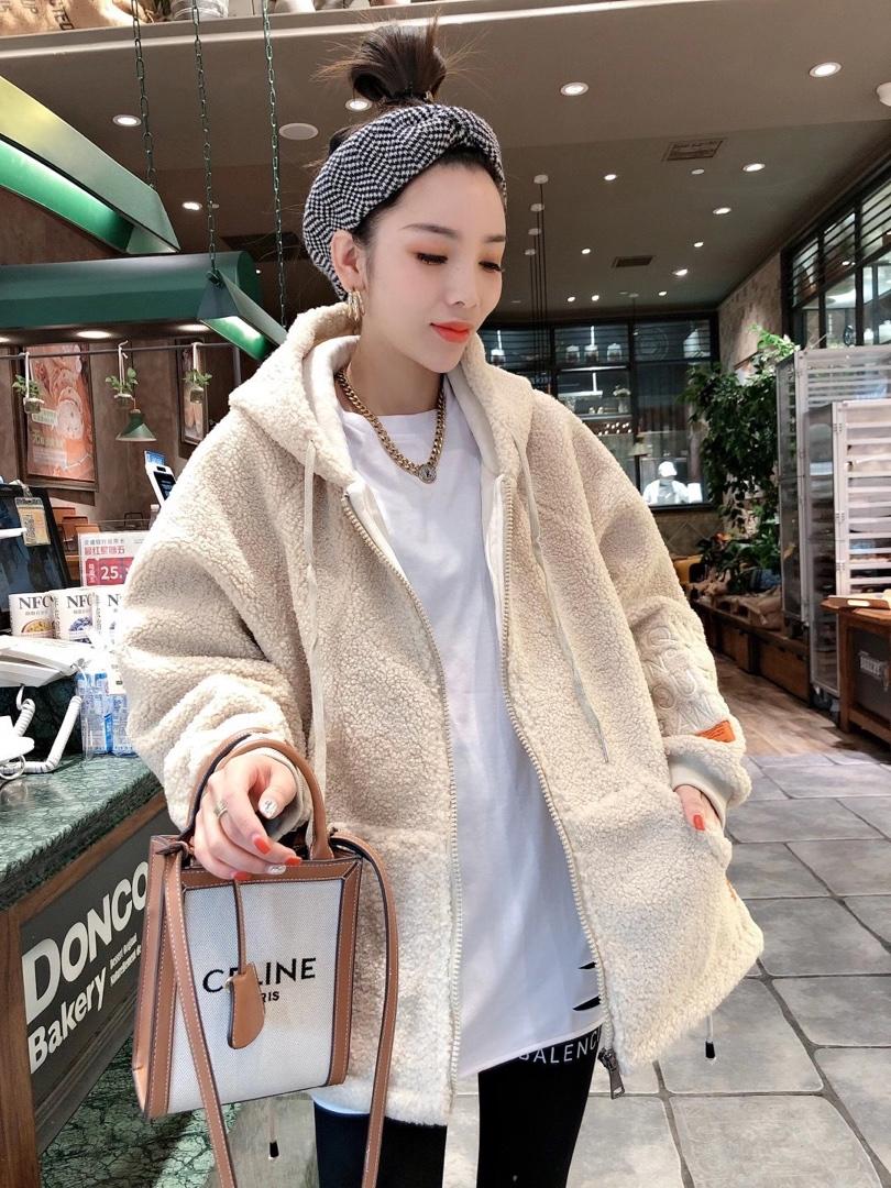 刺绣款加厚外套，女装，一杭