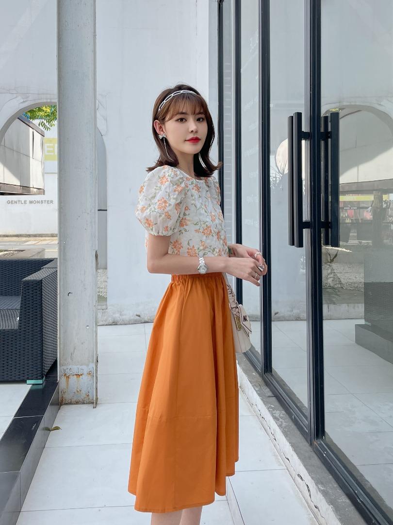 夏季新款刺绣印花橘色少女套裙，女装，水锦红