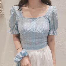 清新纹理小衫衬衫打底衫女上衣，女装衬衫，YI MAN
