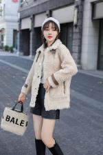 时尚潮流皮毛一体,女装,依生伴