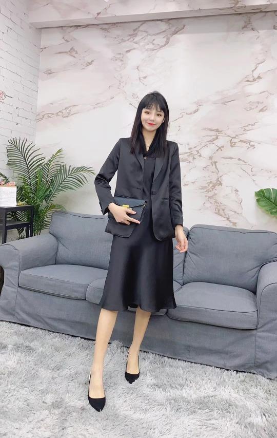现货醋酸套装，女装职业装，艾涵