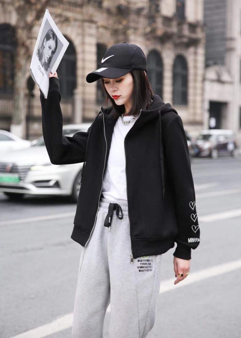 春款爱心带帽开衫，女装，魅力可诗