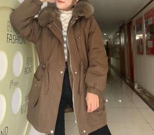 女装