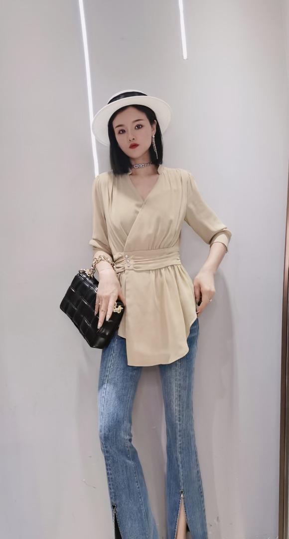 夏装上衣3色，女装，雅尼拉