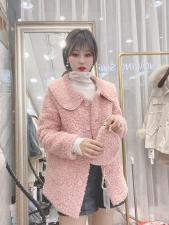 冬装新款，皮毛一体配包包。，女装，时尚名门