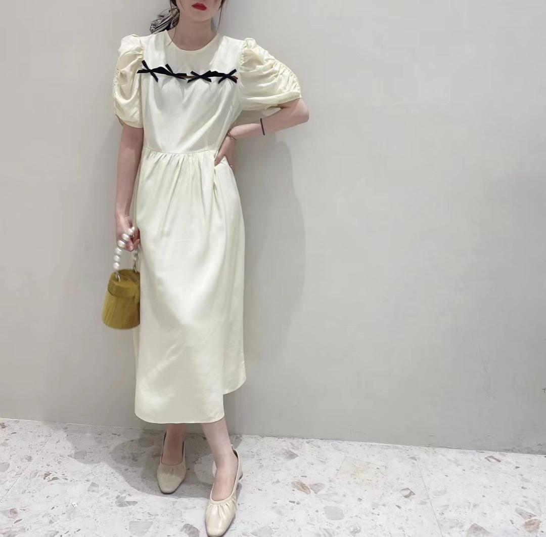 现货！连衣裙，女装连衣裙，more(2F)