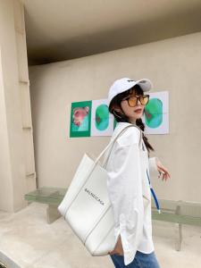 彩绳衬衣 简约不简单,女装,Queena PHoebe