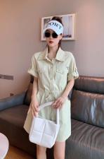 女装