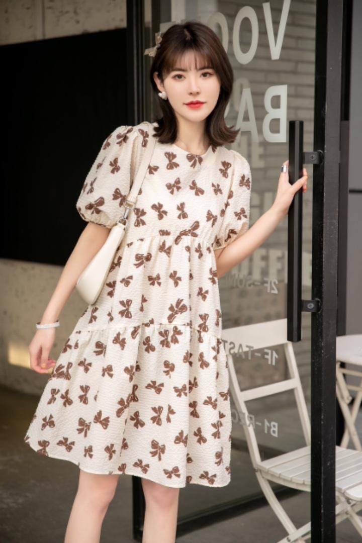韩版减龄款连衣裙，女装连衣裙，艾美欧歌