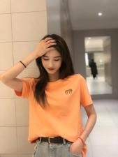 DG877春季新品可爱刺绣小脚丫百搭短袖T恤，女装T恤，L·H·X