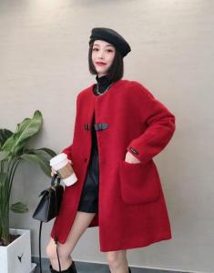 女装