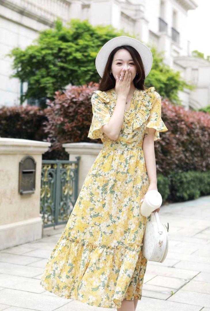 新款连衣裙，女装连衣裙，禾瓷