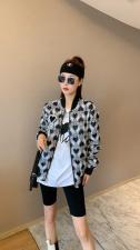 时尚棒球服，黑色，白色，绿色，3个尺码(m，L，ⅹL)，女装，湘怡服饰