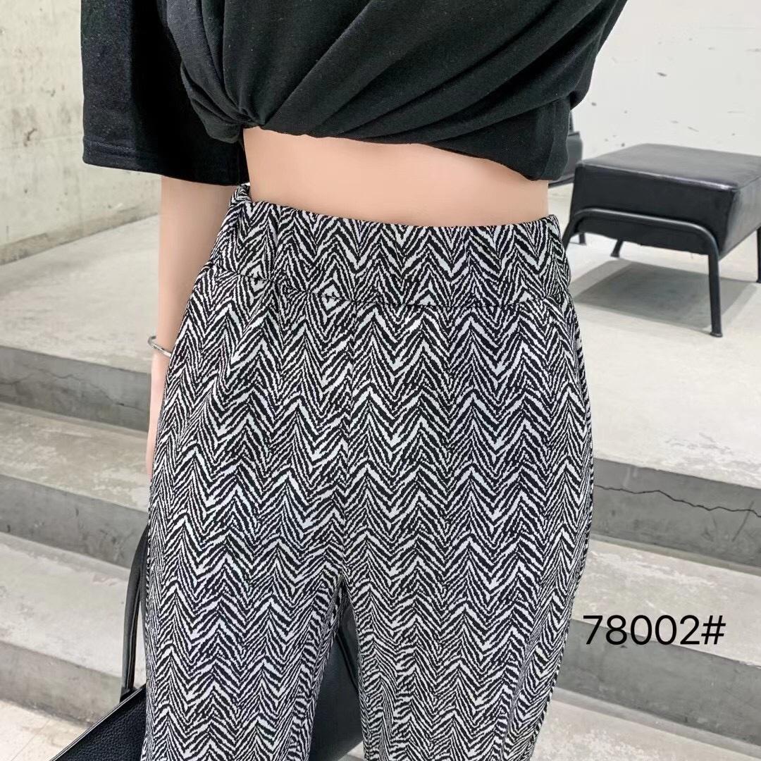 微喇，女装，千百莲