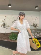 【现货】夏季新款小清新蕾丝收腰纯棉连衣裙，女装连衣裙，裴兔子