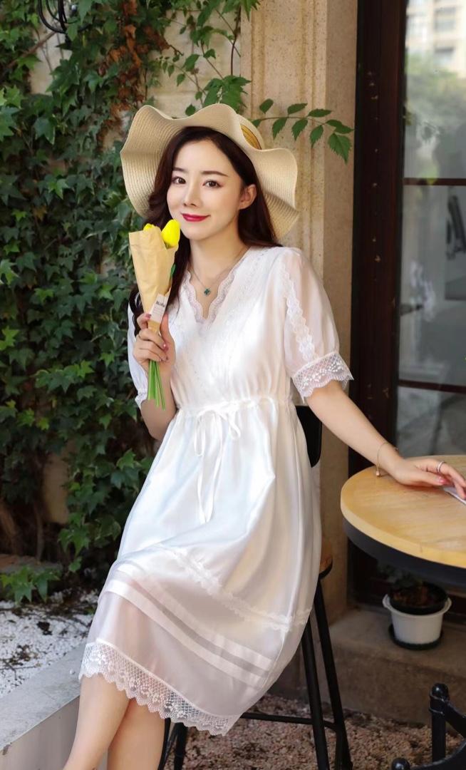 天丝材质珠片花边设计连衣裙，女装连衣裙，天使公主