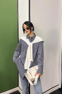 【现货】春装新款 蓝条衬衫 白披肩另配,女装衬衫,日の谷