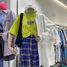 【现货】新款短版半袖，女装，HV7ING