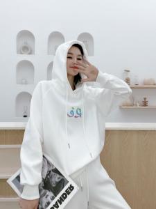 时尚,女装,出板空间