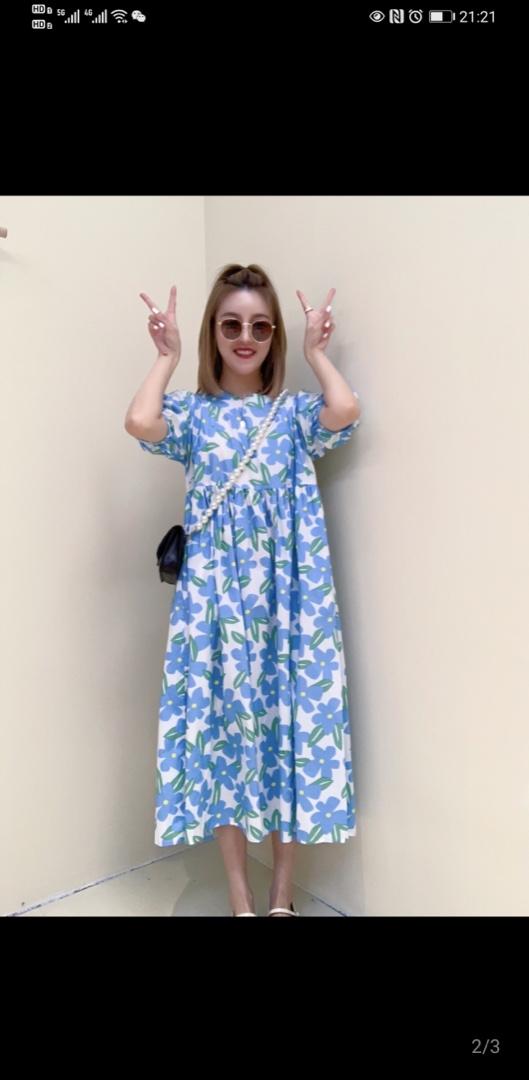 夏季新款花色连衣裙，女装连衣裙，流行风暴