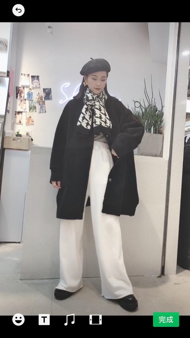 针织拼接款式皮毛一体现货供应，女装，Shian