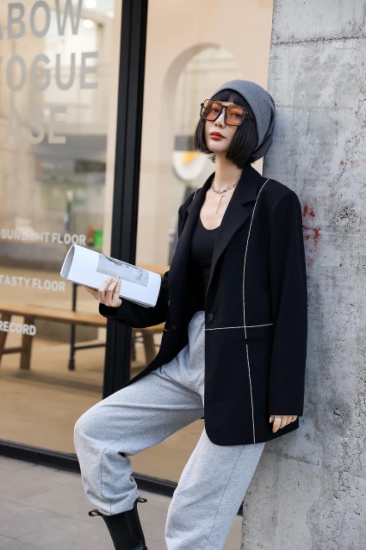 现货：春款，亮钻黑色西装外套，女装西装，锦华秀逸