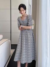 夏季新款碎花连衣裙，女装连衣裙，冰雪兒