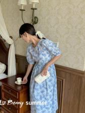 花连衣裙，女装连衣裙，莉泽贝妮