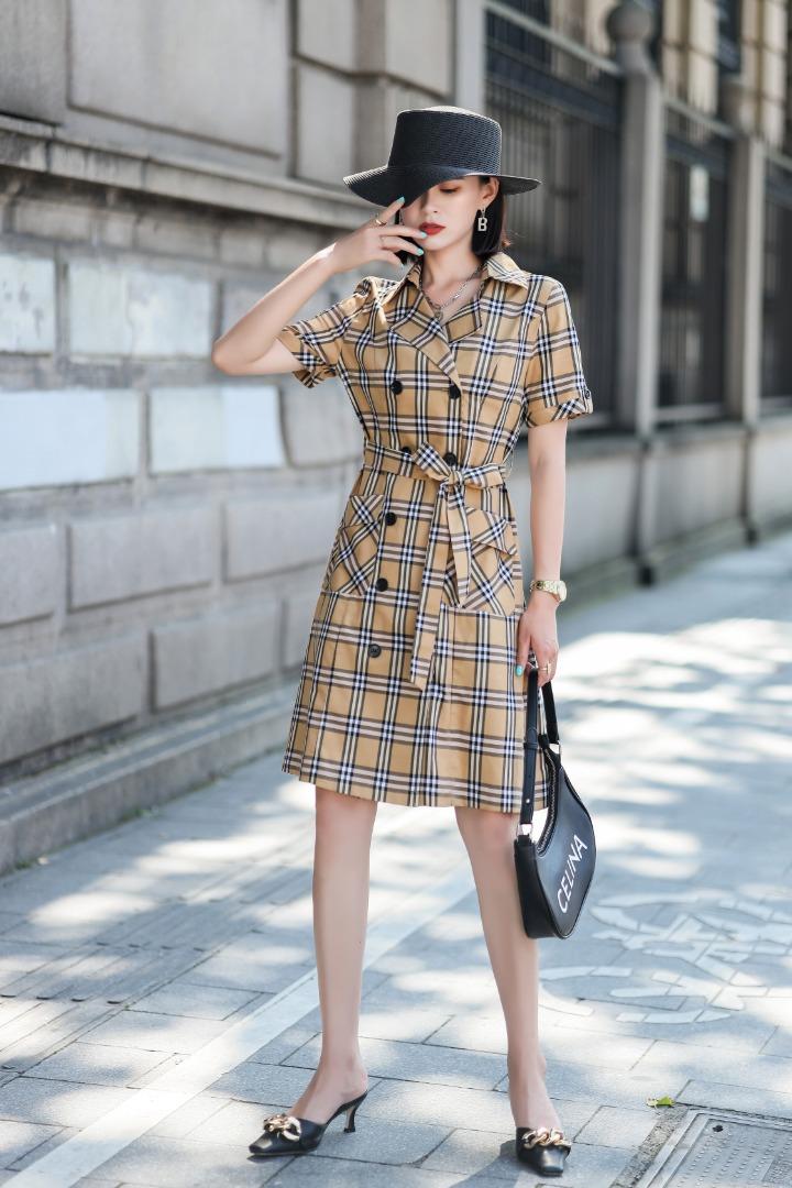 显瘦格子连衣裙，女装连衣裙，维茜