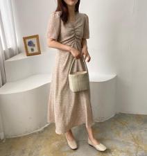 V领收腰碎花连衣裙，女装连衣裙，土布鱼