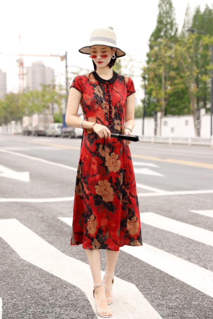 娃娃领减龄真丝缎连衣裙，女装连衣裙，澳洛菲