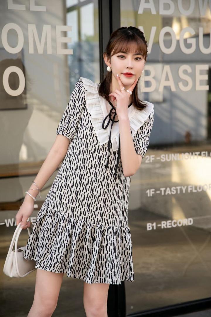 （现货）连衣裙，女装连衣裙，伊娜蕾尔