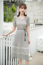 （现货）压绉连衣裙，女装连衣裙，伊娜蕾尔