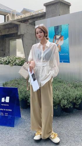 美人访