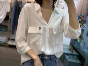 女装
