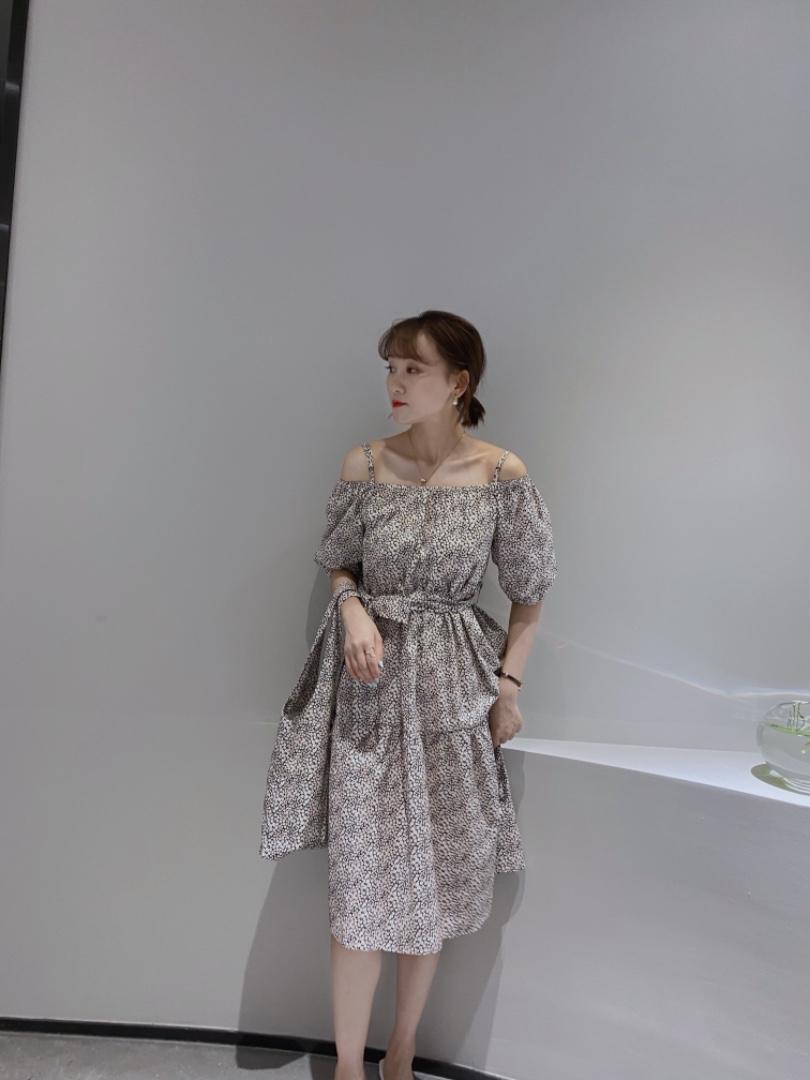 【现货】设计感花包连衣裙，女装连衣裙，驿谷