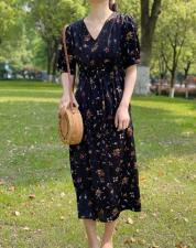 碎花复古风连衣裙，女装连衣裙，Must Bloom绽放