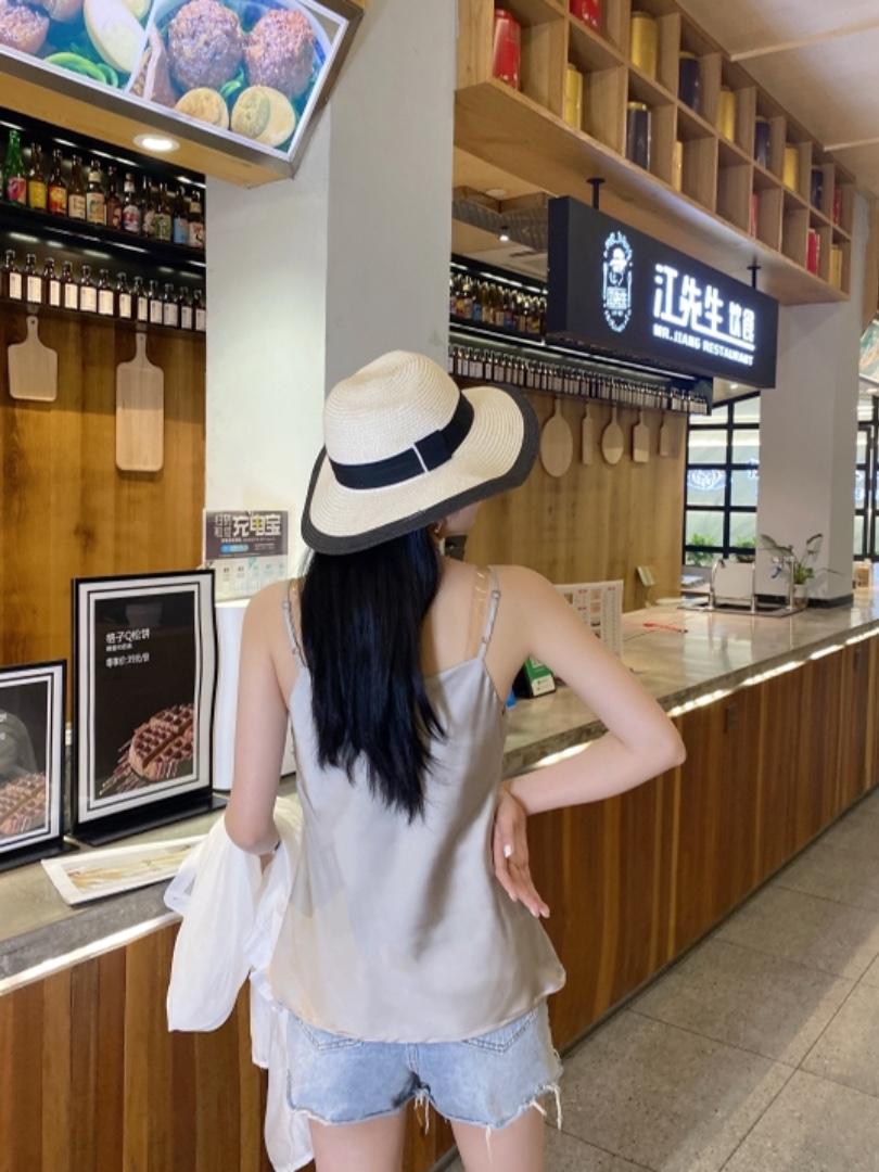 吊带打底衫，女装背心吊带，魅力元素