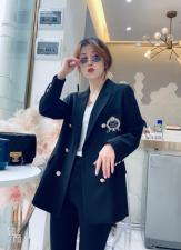 2021春季新款休闲韩版小西装，女装西装，时戴衣人