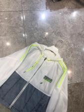 排单款爆版牛仔拼接防晒服，女装，金地雪