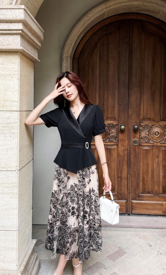 一露玛娜夏季新款连衣裙 款式丰富风格多样欢迎前来挑选，女装连衣裙，一露玛娜