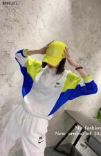新款拼色套装，女装职业装，娇姿百合