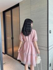 【现货】夏季新款韩版v领口袋蕾丝连体裙，女装，裴兔子